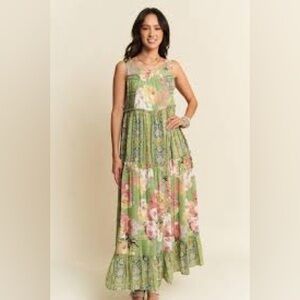 Davi & Dani Maxi Dress